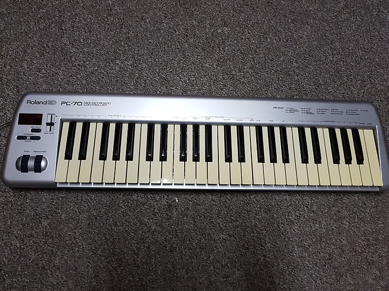 Roland Roland ED PC-70 MIDI Keyboard Controller - 49 Keys silver