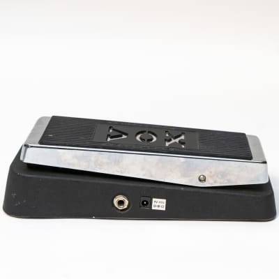 VOX V847 Wah-Wah Guitar Effect Pedal with Leather Bag image 6