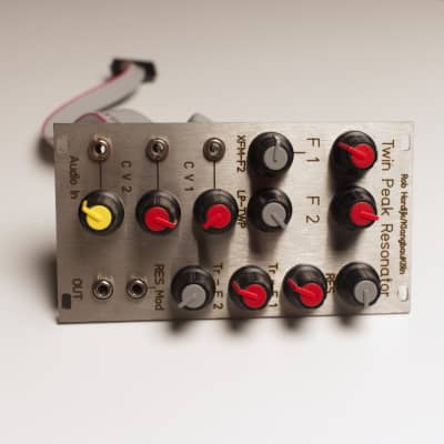 Rob Hordijk / Klangbau Köln Twin Peak Resonator | Reverb