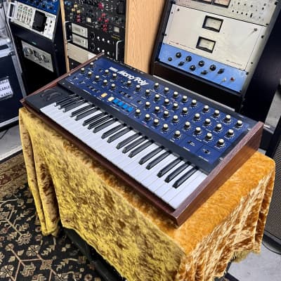 Korg Mono/Poly MP-4 1981 Blue original vintage analog synthesizer poly-synth AK
