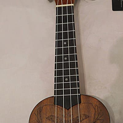 Stagg Tiki series soprano ukulele with sapele top and Gig Bag 2018 AH Finish image 4