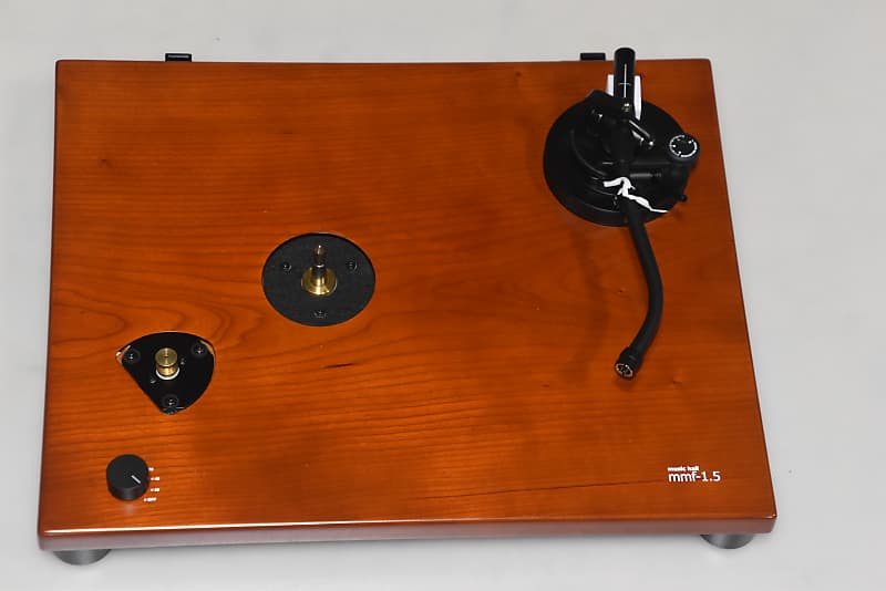 Music Hall MMF-1.5 3-Speed Turntale 2020 CHERRY  			