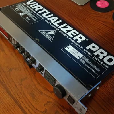 Behringer Virtualizer Pro DSP2024P 24-Bit Multi-Engine Effects