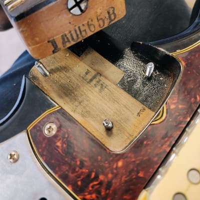 Fender Jaguar 1965 Partcaster Black Over Sunburst MJT