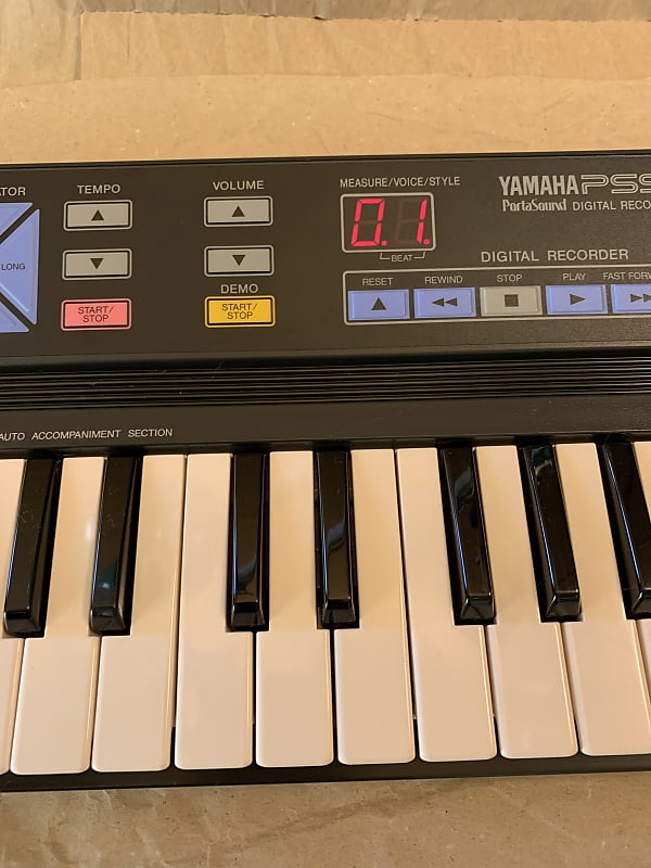 YAMAHA PSS-100 ポータサウンド デジタル録音キーボード テクノ YAMAHA PSS-100 ポータサウンド デジタル録音キーボード テクノ