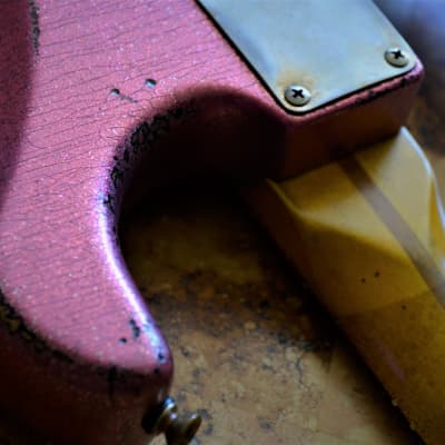 American Fender Custom Stratocaster Relic Nitro Faded Pink Sparkle image 13