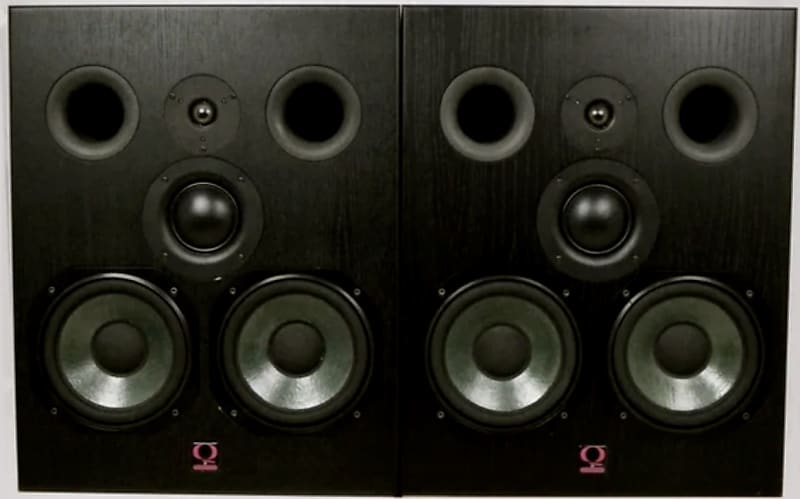QUESTED STUDIO MONITORS VS3208B PAIR image 1