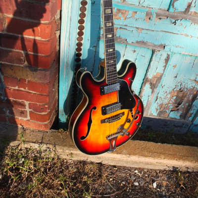 1971 Univox Badazz | Reverb