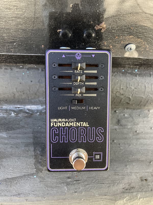 Walrus Audio Fundamental Chorus