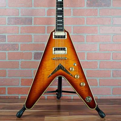 Dean V 79 Select Flame Top Vintage Sunburst With Matching