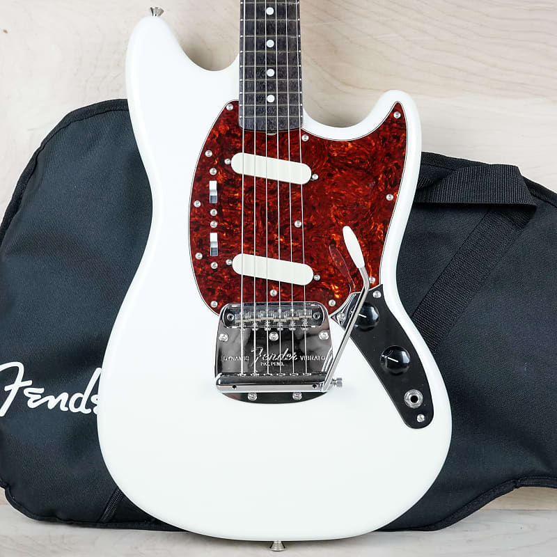 Fender MIJ Traditional 60s Mustang | Reverb Canada