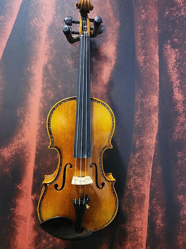 【モダンドイツ】 Antonio Loveri c.1900 バイオリン 4/4 モダンドイツ】 Antonio Loveri c.1900 バイオリン 4/4 プロ仕様