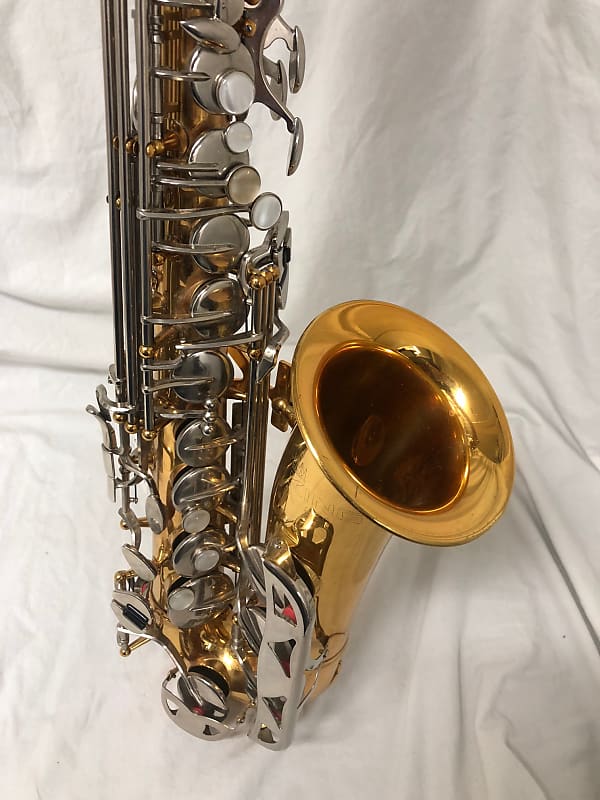 King 660 Alto Sax Reverb