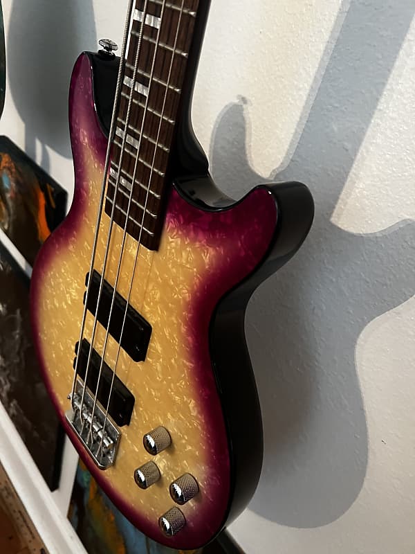 【希少】DAISY ROCK STARDUST ELITE BASS DAISY ROCK STARDUST ELITE BASS for sale - Price and Used Value