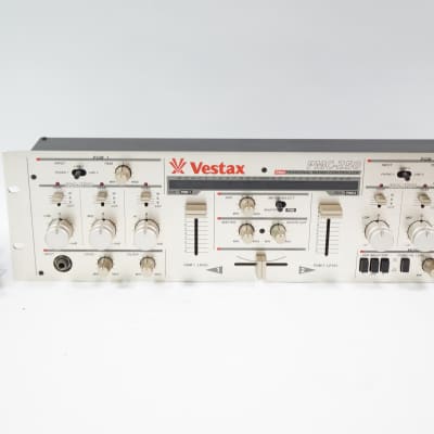 Vestax PMC-250 Professional DJ Mixer built-in DCR-1200 type Isolater EQ Filter image 1
