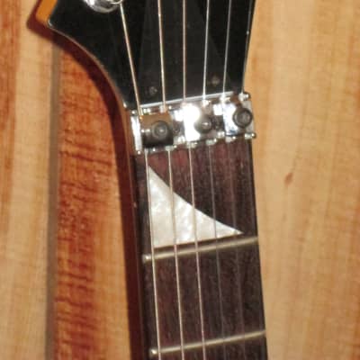 Jackson JS32 King V Inferno Red Made in India 6 String Jackson JS32 King V Inferno Red Made in India 6 String