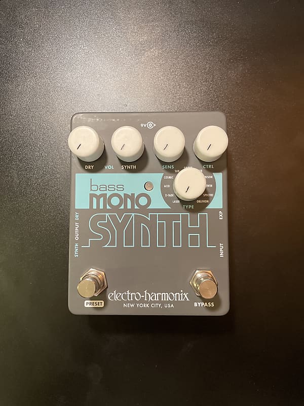 Electro-Harmonix Bass mono synth