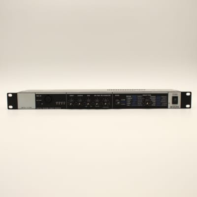 ZOOM RFX-1100 Digital Reverb & Multi Effects With Adapter