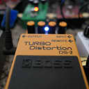 Boss DS-2 Turbo Distortion Pedal Modified, Wampler Mod, Hifi cap Mods, white LED Mod 2007 MIT