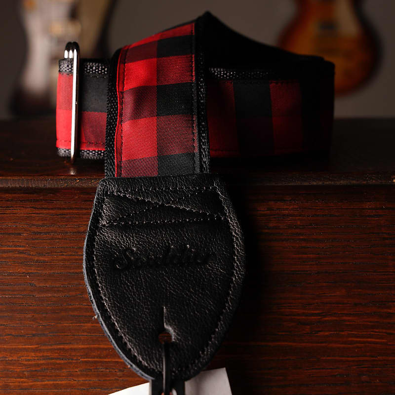 Plaid guitar deals strap