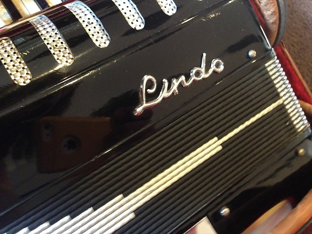 Lindo accordion outlet