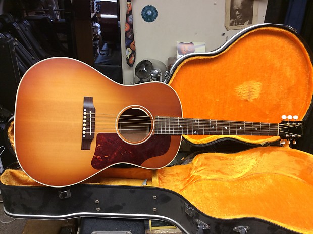 Gibson B-25 custom Shop 2010 Sunburst | Reverb