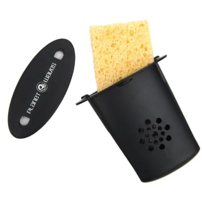 Planet Waves Acoustic Guitar Humidifier image 1