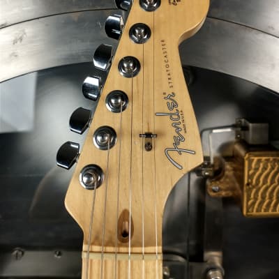 Fender VG G-5 Stratocaster 2007 Black w/ Fender Hard Case image 2
