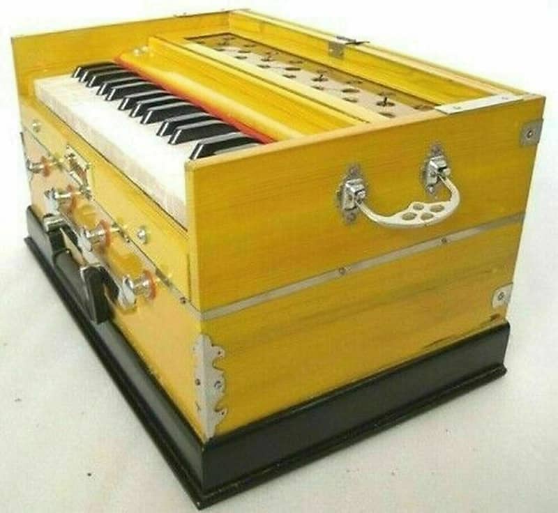 Naad Musical Instrument High Class Sound 4 Stopper Double Bellow 32 Key  Harmonium 2022 Yellow