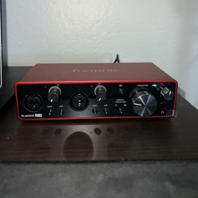 Focusrite Scarlett 2i2 3rd Gen USB Audio Interface 2019 - Present - Red / Black image 2