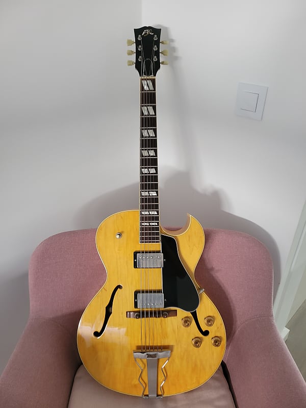 Archtop Tribute 175タイプ Archtop Tribute Custom ATC175