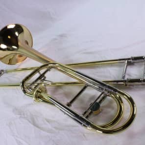 Jupiter xo trombone top