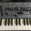 Roland Boutique Series SH-01A with K-25m Keyboard