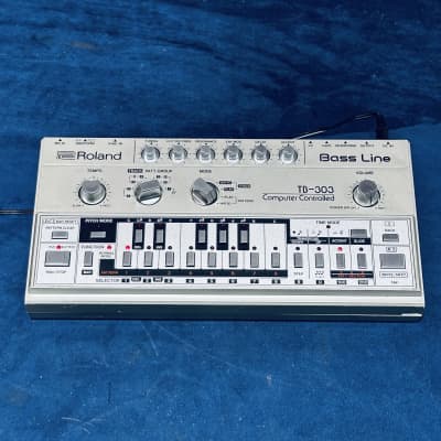 Roland TB-303 Vintage Analog Bass Synthesizer • Serviced • Excellent • Working Perfectly