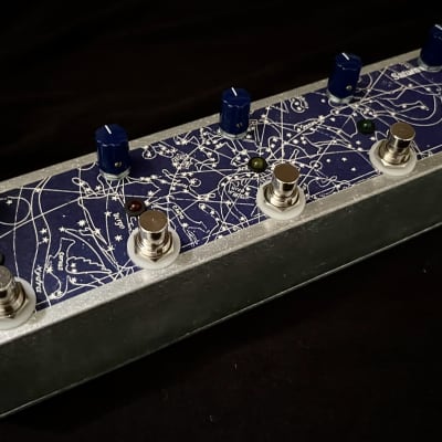 Saturnworks 5 - Looper Multi True Bypass Loop Pedal with Volume Controls - Handcrafted in California image 1