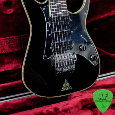 Ibanez UV777P Steve Vai Signature Universe | Reverb Canada