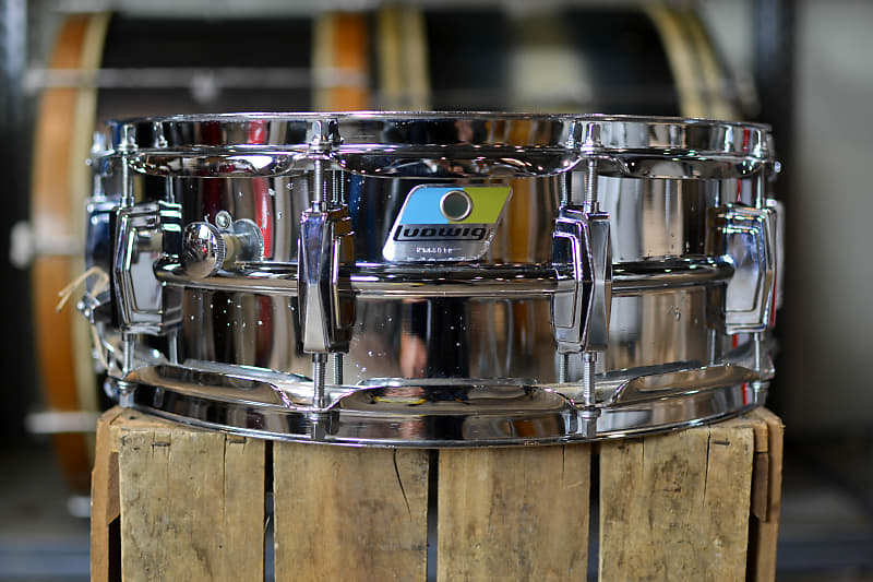 Ludwig No. 400 Supraphonic 5x14" Aluminum Snare Drum with Rounded Blue/Olive Badge 1979 - 1984 image 6