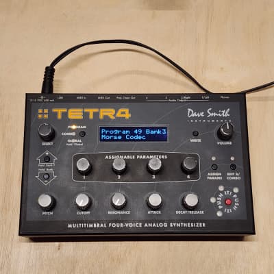 Dave Smith Instruments Tetra Desktop 4-Voice Polyphonic Synthesizer 2009 - 2016 Black