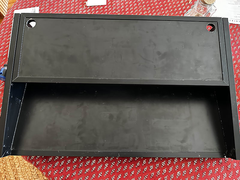 KBL Custom Pedalboards w/ hinged riser 2022 Reverb