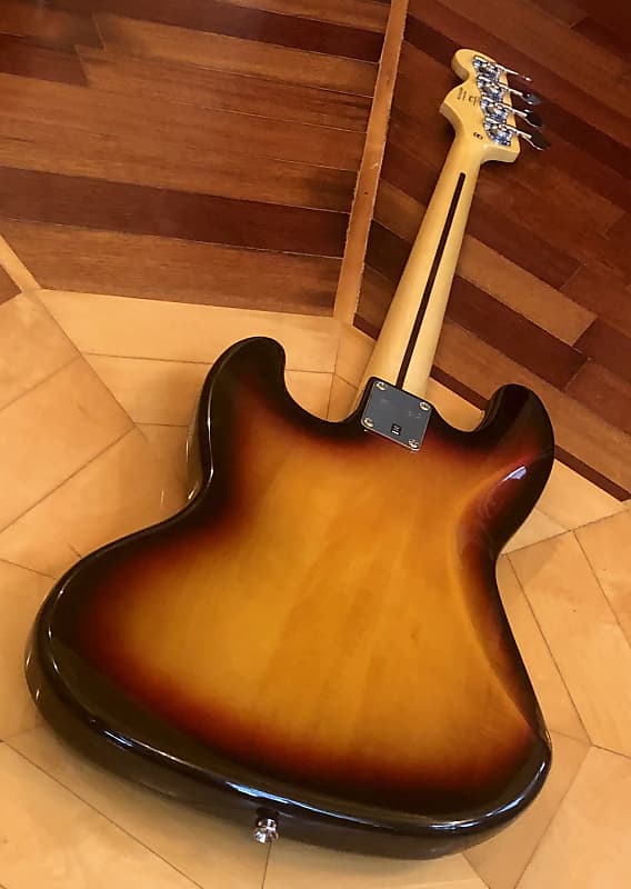 Squier Vintage Modified Jazz Bass