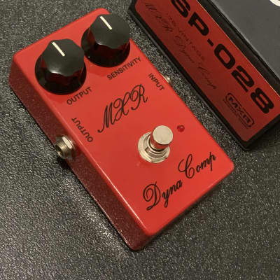 MXR CSP028 '76 Vintage Script Dyna Comp