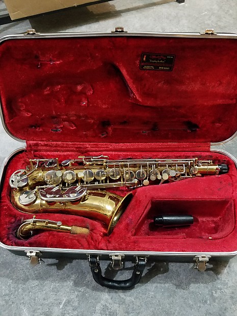 新品 大人気商品  Armstrong Reverb | Brass 1980 Saxophone Alto 管楽器・吹奏楽器