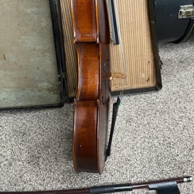 antique unlabeled  4/4 full size violin outfit image 7