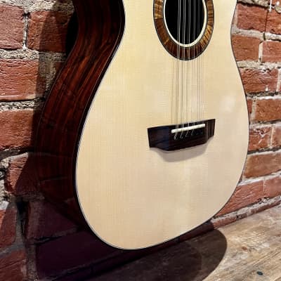 Ashley Sanders Guitars Custom 12 String - Gloss Laquer , Spruce , Brazilian Rosewood B&S image 3