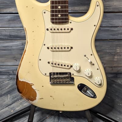 Used Fender 1984-87 MIJ ST-362 Stratocaster with Gig Bag