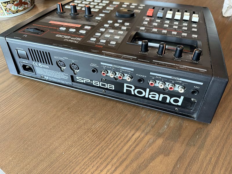 Roland SP-808 Groove Sampler