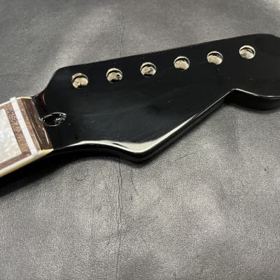 Unbranded Stratocaster Strat neck  Gloss Black 25.5" 12" radius Block Inlays. image 3