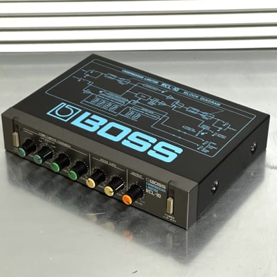 パラメトリックイコライザー alesis MICRO EQ ALESIS通電OK パラメトリックイコライザー alesis MICRO EQ ALESIS通電OK