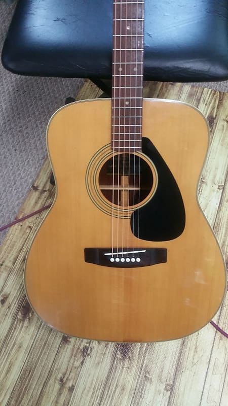 Yamaha FG 160 Acoustic Guitar 1980s