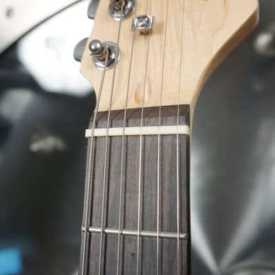 Indio Stratocaster - 3-Color Sunburst (Upgraded Bone Nut) w/ Gig Bag image 3